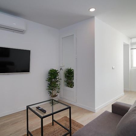 Nomad Malaga - Chic Apartament Center Torremolinos Bagian luar foto