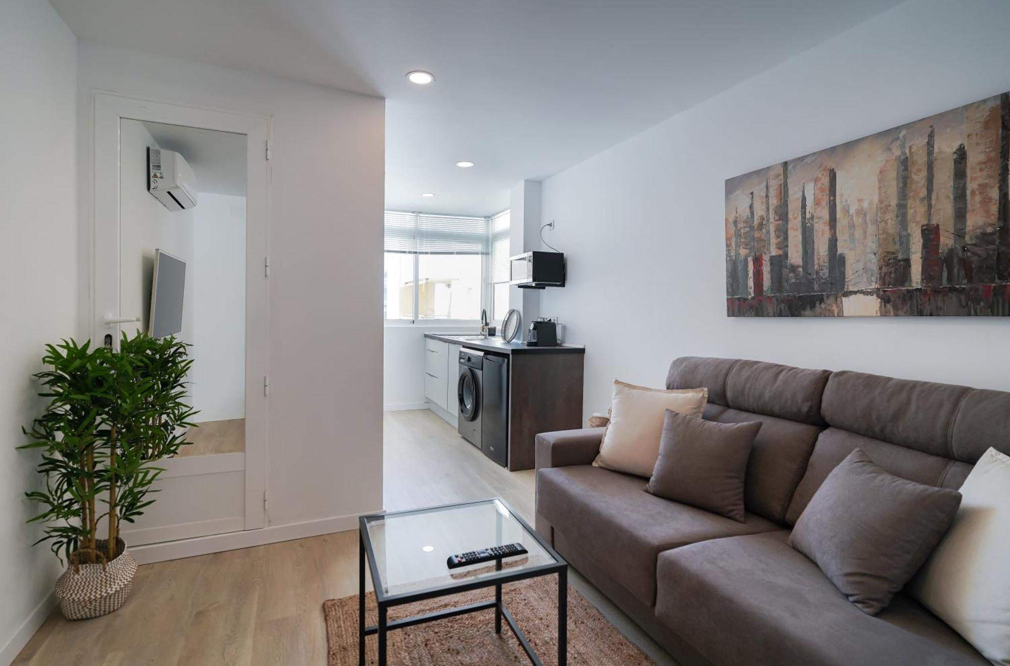 Nomad Malaga - Chic Apartament Center Torremolinos Bagian luar foto